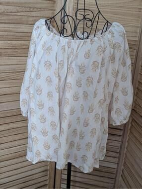 Old Navy Puff Sleeve floral print Cottagecore Prairie Top Size 2X Feathers